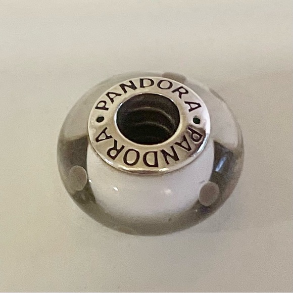 Pandora White and Grey Polka Dots Charm - Picture 4 of 7